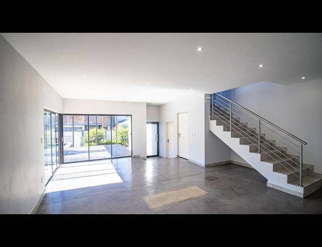 3 BEDROOM HOUSE FOR SALE IN MIDSTREAM RIDGE